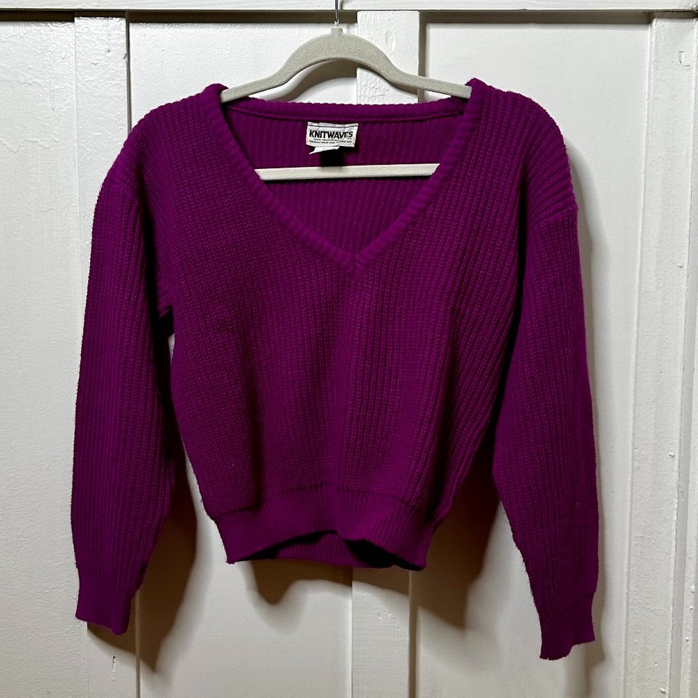 Vintage 1980s Knitwaves Cropped Oversized Violet Pink/Purple Knit V-Neck Sweater
